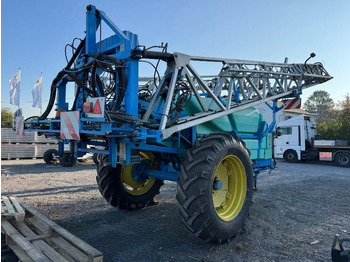 Trailed sprayer BERTHOUD MAXXOR 40: picture 3