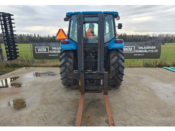 Attachment for Agricultural machinery Still trukkinostin traktoriin - KATSO VIDEO: picture 2