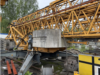 Tower crane LIEBHERR