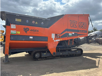 Industrial waste shredder