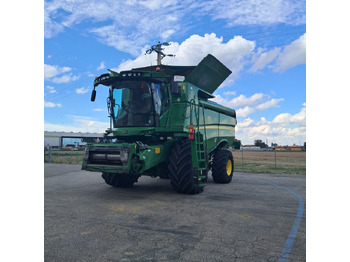 Combine harvester JOHN DEERE S Series