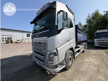 Hook lift truck VOLVO FH16 750