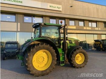 Farm tractor JOHN DEERE 6215R