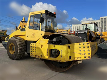 Roller BOMAG