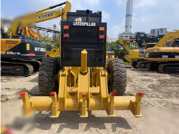 Grader CATERPILLAR 120H: picture 5 Grader CATERPILLAR 120H: picture 5