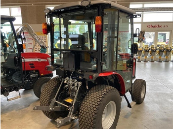 Municipal tractor Massey Ferguson 1740 HC: picture 3