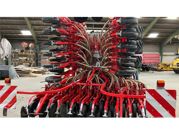 Seed drill Pöttinger Terrasem C6 Fertilizer: picture 4