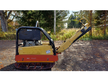 Vibratory plate DYNAPAC