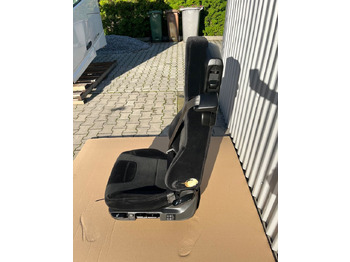 Cab and interior for Truck Fotel kierowcy MAN TG3 TGX nowy model siedzenie lewe: picture 3 Cab and interior for Truck Fotel kierowcy MAN TG3 TGX nowy model siedzenie lewe: picture 3