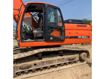 Crawler excavator DOOSAN DX300