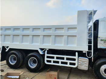 Leasing of HINO HINO 700 HINO HINO 700: picture 4