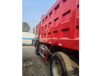 Tipper SINOTRUK HOWO