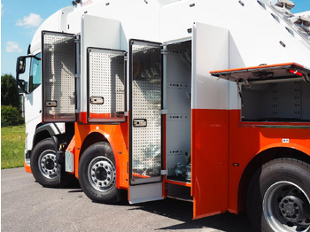 Leasing of  DAF XF 530 NEW T-REX DAF white DAF XF 530 NEW T-REX DAF white: picture 3