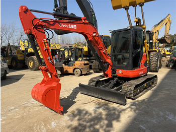 Mini excavator Kubota U55: picture 2
