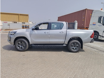 Car TOYOTA Hilux