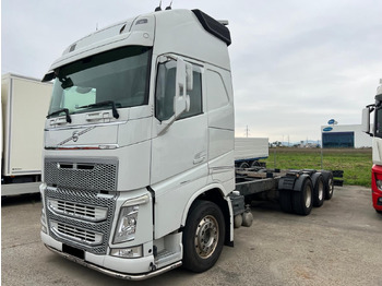 Cab chassis truck VOLVO FH 540