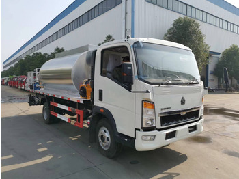 Asphalt distributor SINOTRUK HOWO