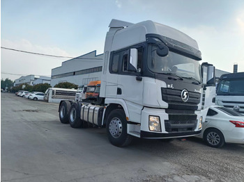 Tractor unit SHACMAN