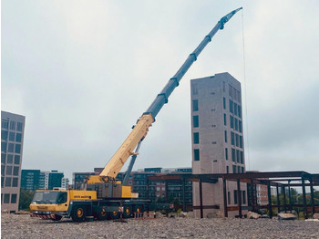 All terrain crane GROVE