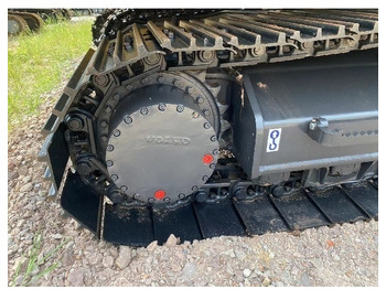 Crawler excavator 2023 Volvo EC210D: picture 3