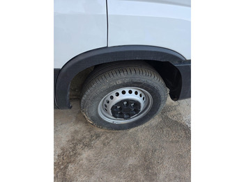 New Cab chassis truck Iveco Daily 35S14: picture 4