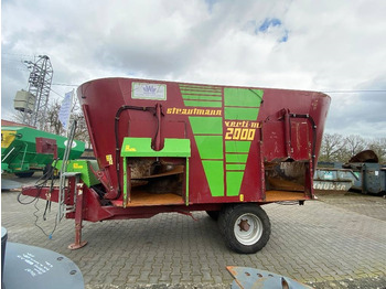 Forage mixer wagon STRAUTMANN