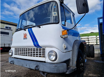 Tractor unit