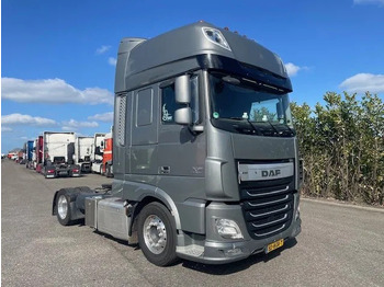 Tractor unit DAF XF 440