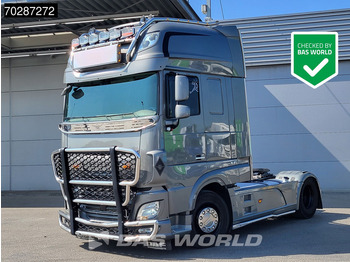 Tractor unit DAF XF 530