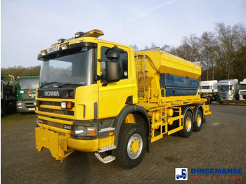 Snow removal vehicle SCANIA P114