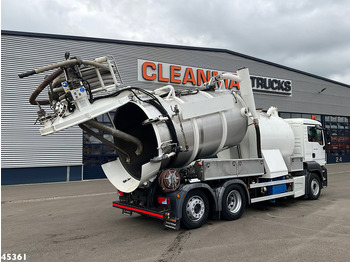 Vacuum truck MAN TGS 26.320