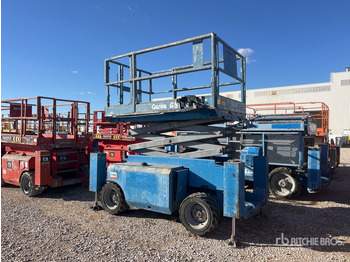 Scissor lift GENIE GS2668RT