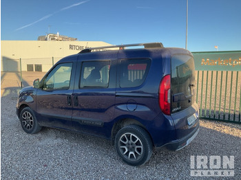 Passenger van 2019 Fiat Doblo 5 Passenger Van: picture 4