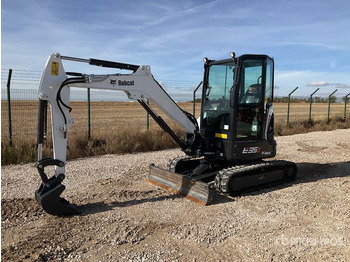 Mini excavator BOBCAT E35