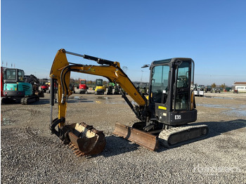 Mini excavator BOBCAT E35