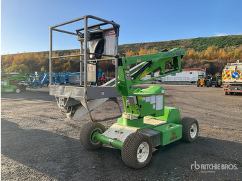 Articulated boom NIFTYLIFT