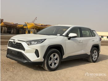 SUV 2019 Toyota RAV4 4WD SUV: picture 2 SUV 2019 Toyota RAV4 4WD SUV: picture 2