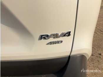 SUV 2019 Toyota RAV4 4WD SUV: picture 4 SUV 2019 Toyota RAV4 4WD SUV: picture 4