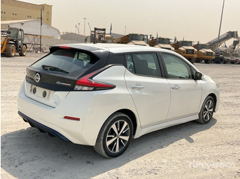 Car 2020 Nissan LEAF Electric Automobile: picture 4