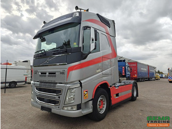 Tractor unit VOLVO FH 460