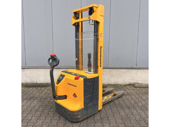 Stacker JUNGHEINRICH EJC