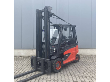 Electric forklift LINDE E