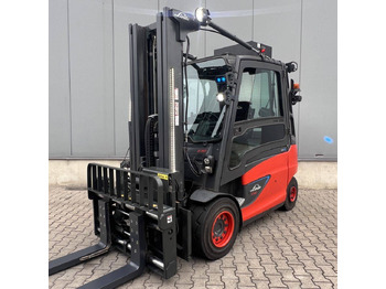 Electric forklift LINDE E