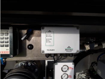 Tank truck VOLVO FM: picture 5 Tank truck VOLVO FM: picture 5