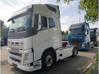 Tractor unit VOLVO FH 500