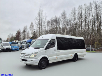 Coach MERCEDES-BENZ Sprinter 519