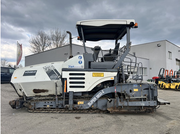 Asphalt paver VÖGELE