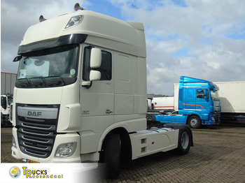 Tractor unit DAF XF 460