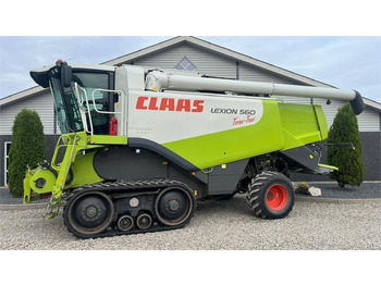 Combine harvester CLAAS Lexion