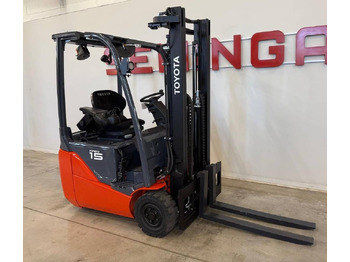 Electric forklift TOYOTA